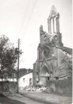 Église en ruines (Dogneville)