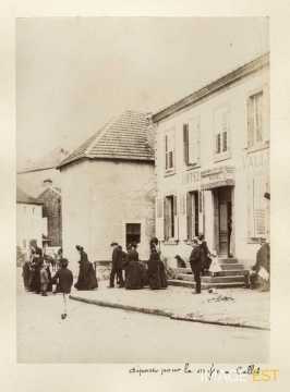 Départ pour la messe (Celles-sur-Plaine)