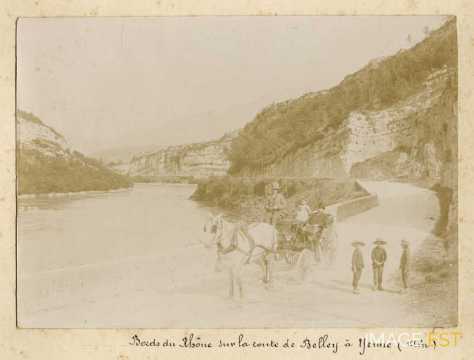 Sur la route de Belley (Yenne)