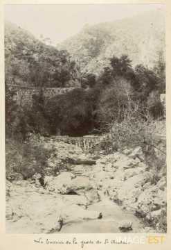 Torrent de la grotte de Saint-André (Saint-André-de-la-Roche)