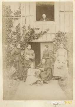 Groupe de femmes (Nancy)