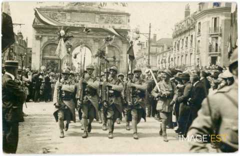 Défilé militaire (Nancy)