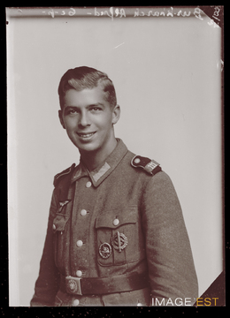 Portrait d'un militaire allemand (Le Val-d'Ajol)