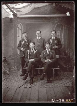 Groupe de conscrits (Le Val-d'Ajol)