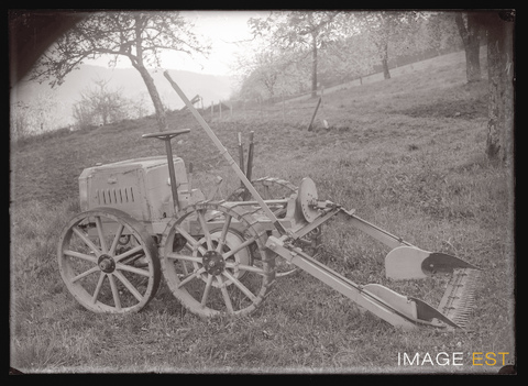Machine agricole (Le Val-d'Ajol)