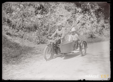Promenade en side-car (Le Val-d'Ajol)