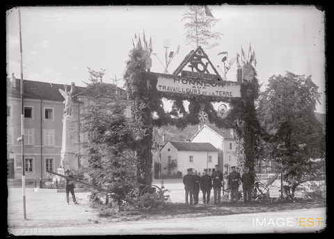 Arc de triomphe (Le Val-d'Ajol)