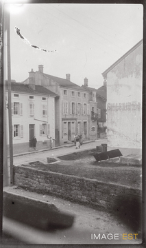 Rue commerçante (Le Val-d'Ajol)