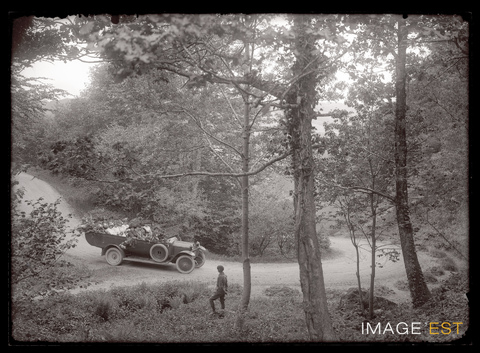 Promenade en voiture (Le Val-d'Ajol)