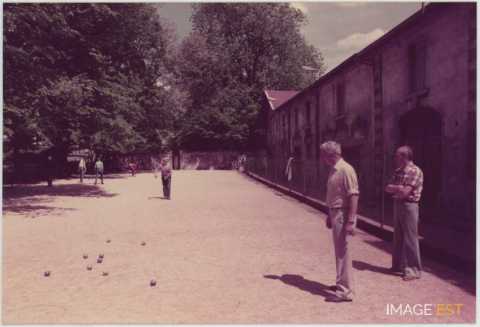 Pétanque à la ferme du Charmois (Vandoeuvre-lès-Nancy)