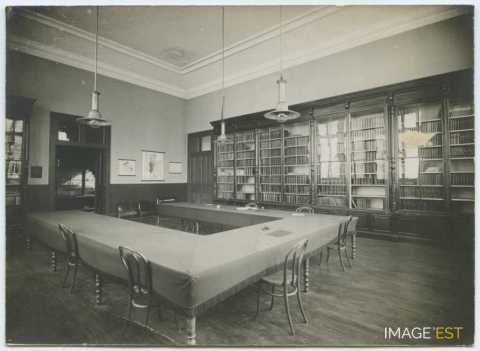 Bibliothèque (ENSIC)