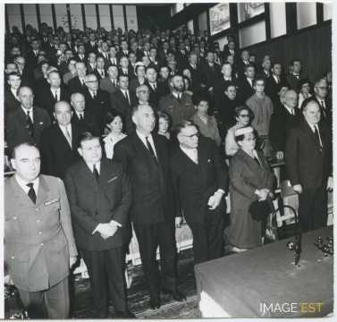 Hommage à Pierre Donzelot (1901-1960)