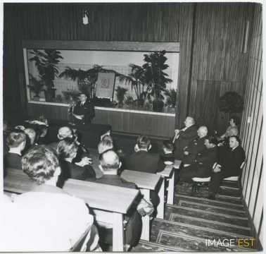 Hommage à Pierre Donzelot (1901-1960)