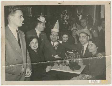 Groupe d'étudiants et d'étudiantes (Nancy)