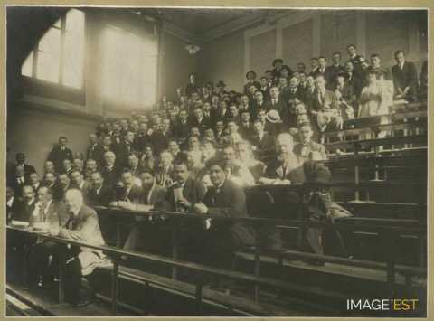 Groupe de personnes (Nancy)