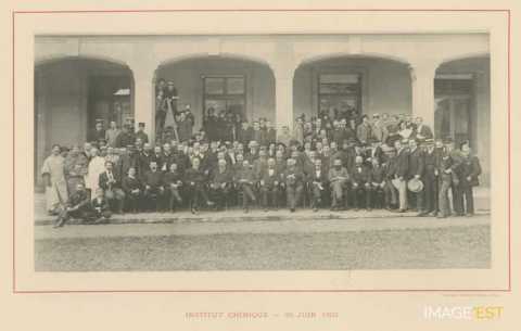 Groupe d'enseignants et d'étudiants (Nancy)