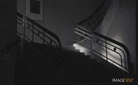 Escalier d'honneur de l'ENSIC (Nancy)