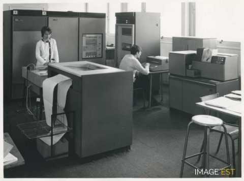 Salle informatique (ENSIC)