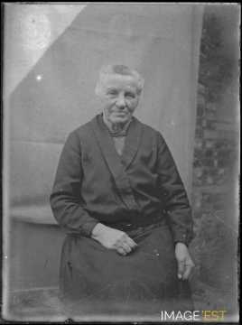 Portrait d'une femme agée (Landaville)