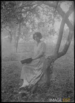 Portrait d'une jeune femme (Landaville)