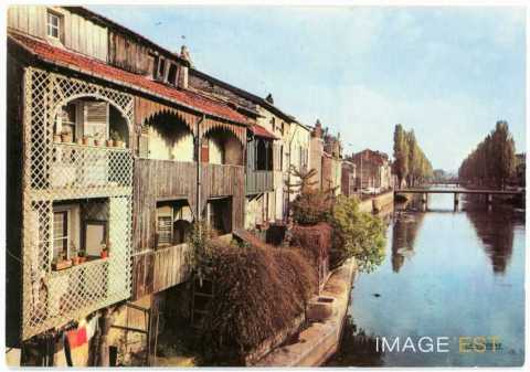 Maisons anciennes sur l'Ornain (Bar-le-Duc)