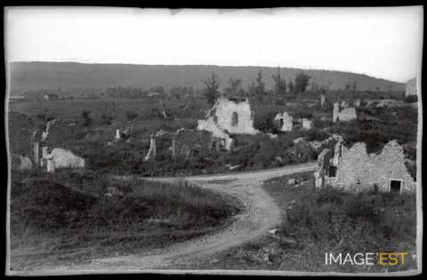 Village en ruine (Meuse)