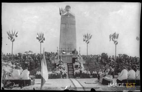 Monument-Ossuaire de la Haute-Chevauchée (Lachalade)
