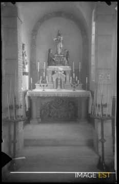 Autel d'une église (Meuse)