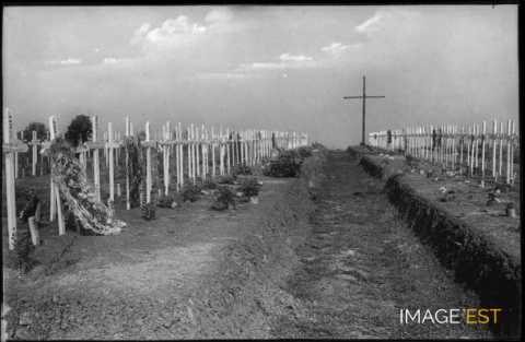 Cimetière militaire (Meuse)