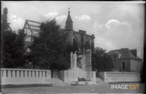 Monument aux morts (Étain)