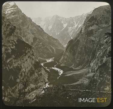 Combe entre les montagnes (Suisse)