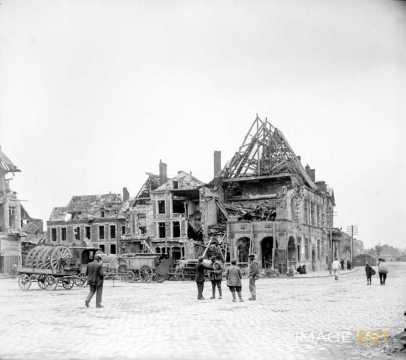 Hôtel de ville (Péronne)