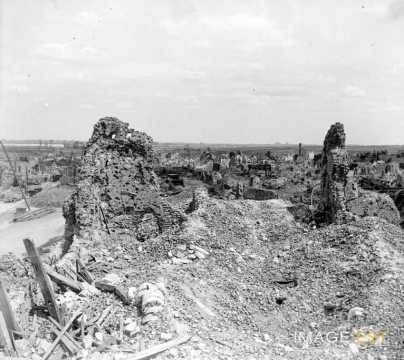 Lens en ruines (Pas-de-Calais)