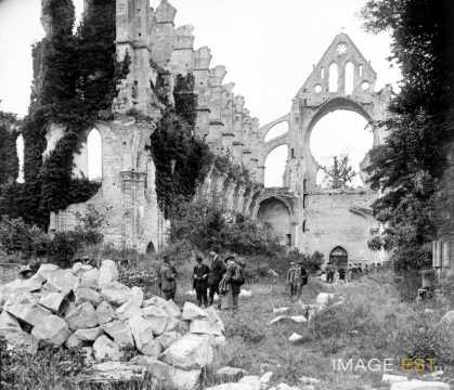 Eglise abbatiale (Longpont)