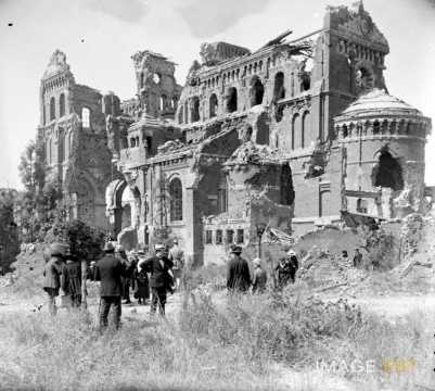 Eglise en ruines (Albert)