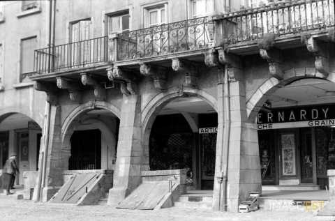 Arcades place Saint-Louis (Metz)