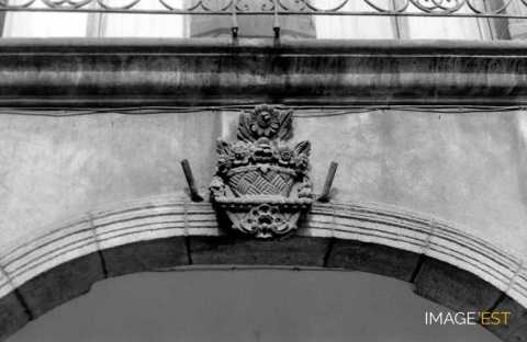 Clé de voûte d'une arcade (Metz)