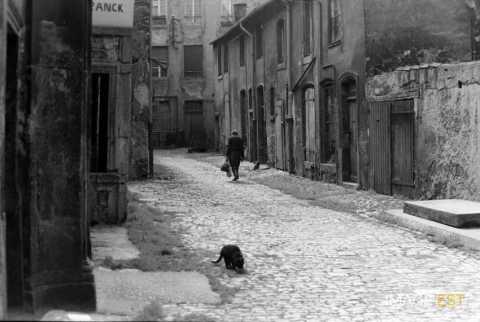 Cour pavée rue de Ladoucette (Metz)