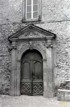 Portail d'une maison 42, rue Saint-Marcel (Metz)