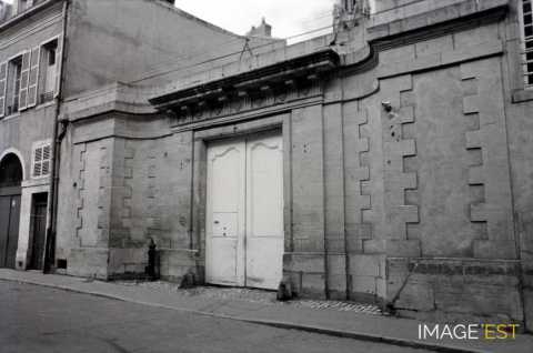 Entrée au 42, rue Saint-Marcel (Metz)