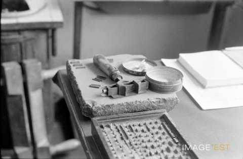 Atelier de reliure rue Vigne Saint-Avold (Metz)
