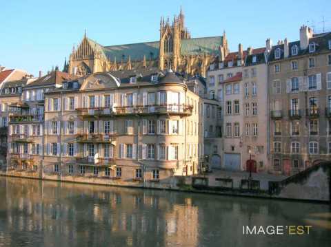 Les Roches (Metz)