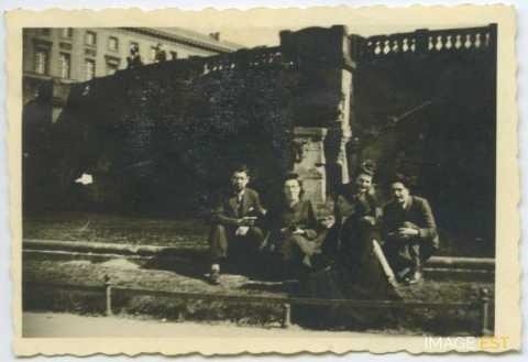 Groupe de personnes (Metz)