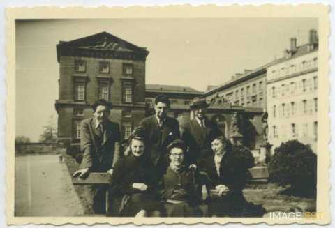 Groupe de personnes (Metz)