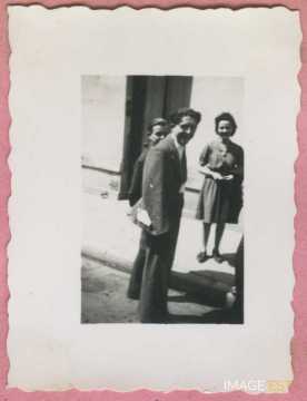 Trois personnes (Bar-le-Duc)
