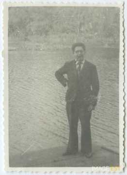 Homme avec une pipe (Metz)