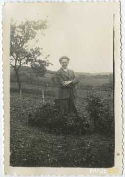 Homme en costume (Rembercourt-Sommaisne)