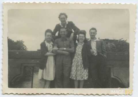 Groupe de personnes (Metz)