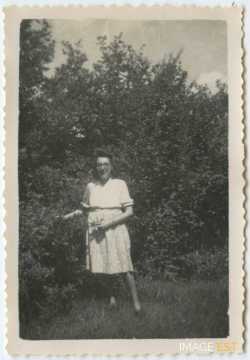 Femme (Rembercourt-Sommaisne)