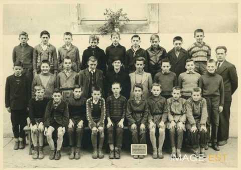 Photographie de classe (Rambervillers)